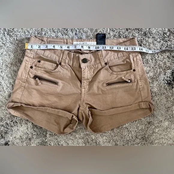 H&M Women's Cargo Shorts in Tan Size 6 - Picture 5 of 6
